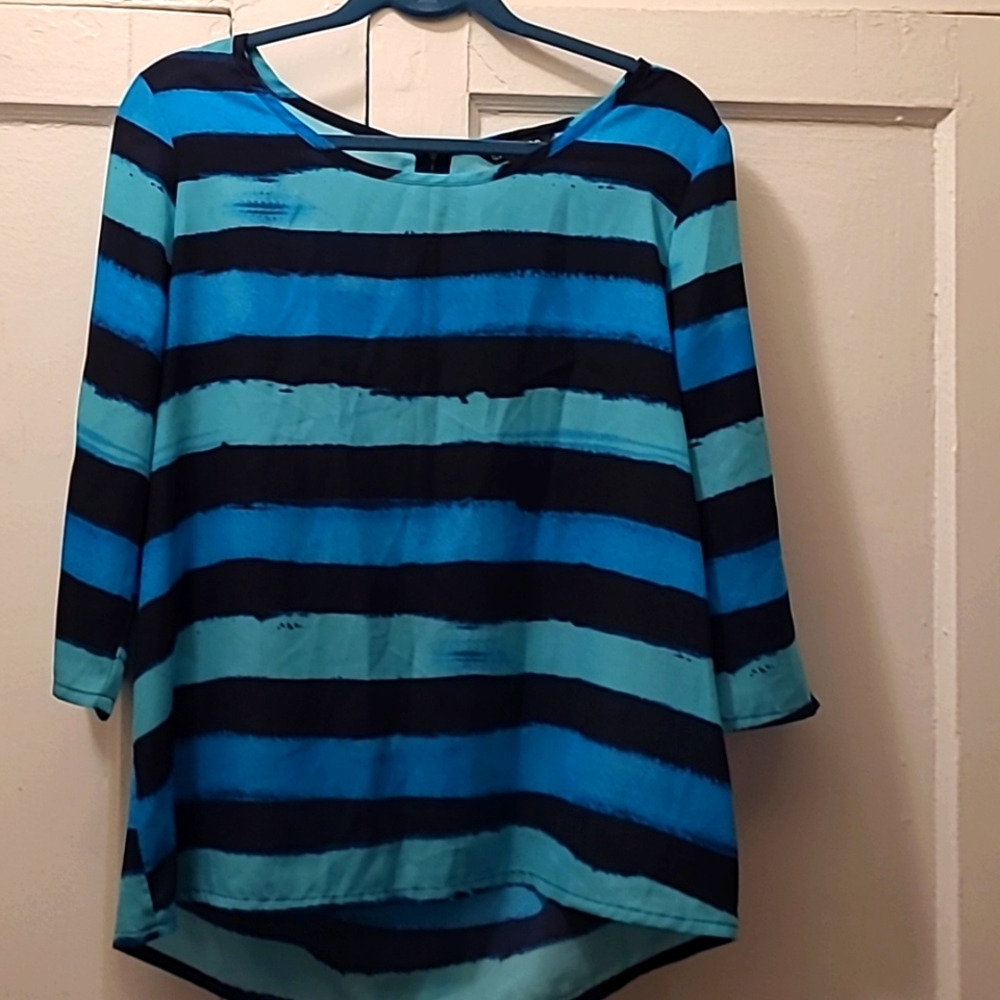 Express top, NWOT, Size Large
